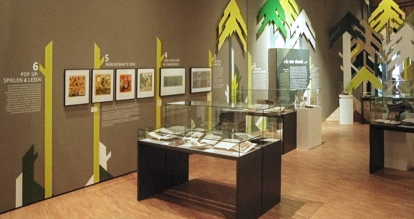 Sonderausstellung M&auml;rchenspiele